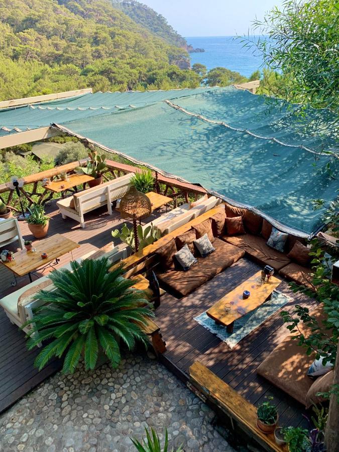 Large Bungalow With Sea View In Kabak Bay, Oeluedeniz Fethiye Kültér fotó