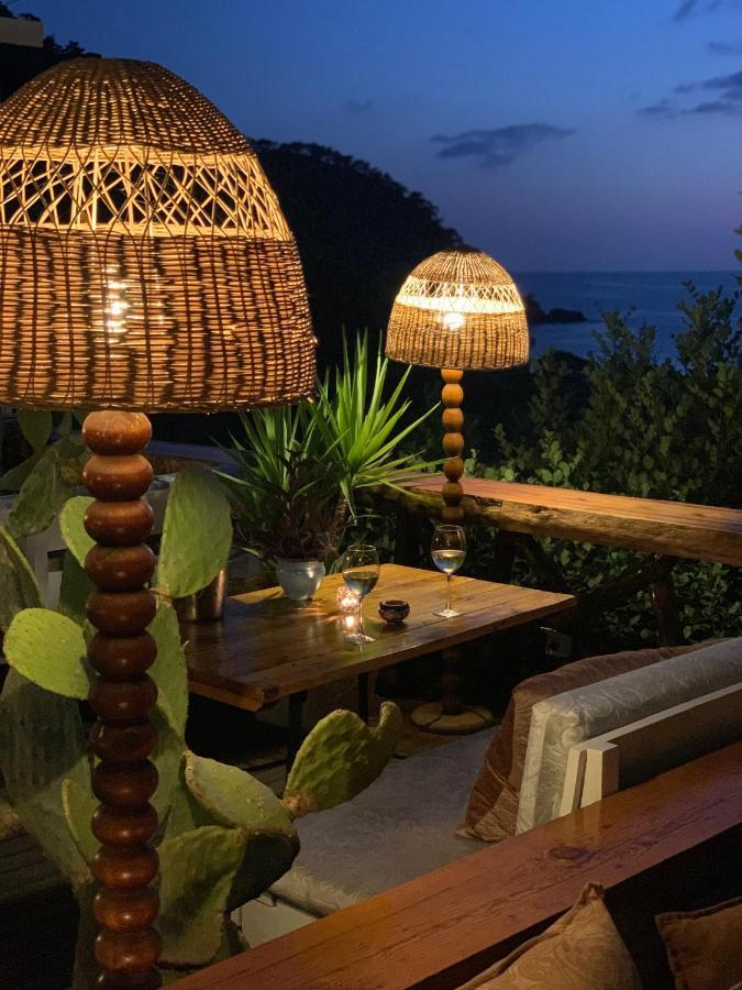 Large Bungalow With Sea View In Kabak Bay, Oeluedeniz Fethiye Kültér fotó