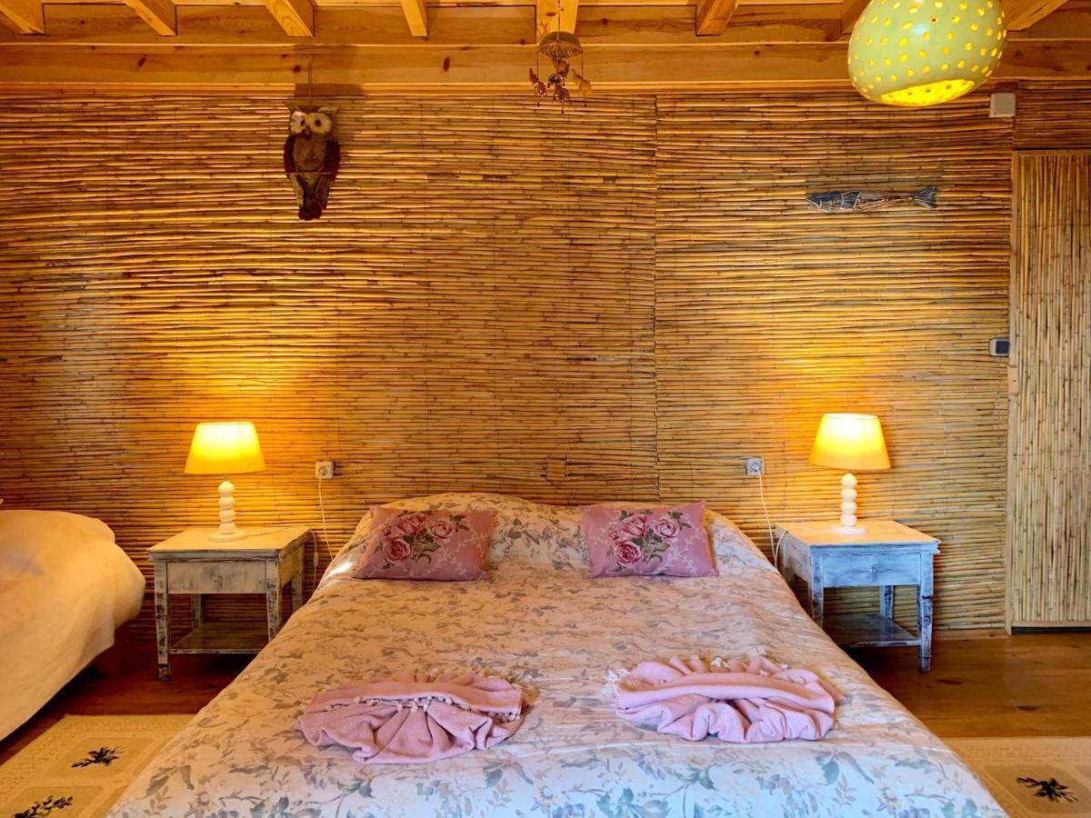Large Bungalow With Sea View In Kabak Bay, Oeluedeniz Fethiye Kültér fotó